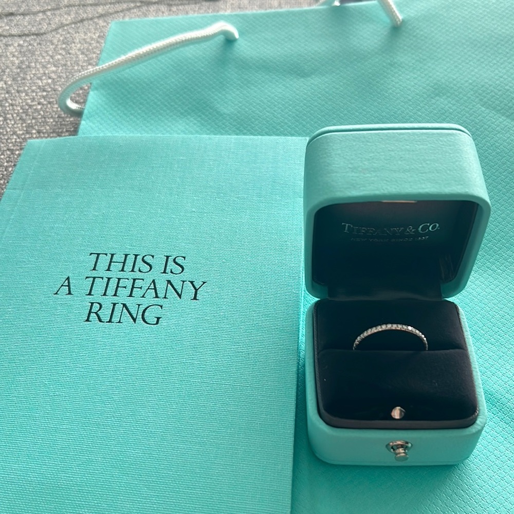 Tiffany & Co. Metro ring